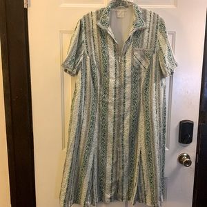 Vintage green and white print shirt dress from Berlin, great condition. SizeXL